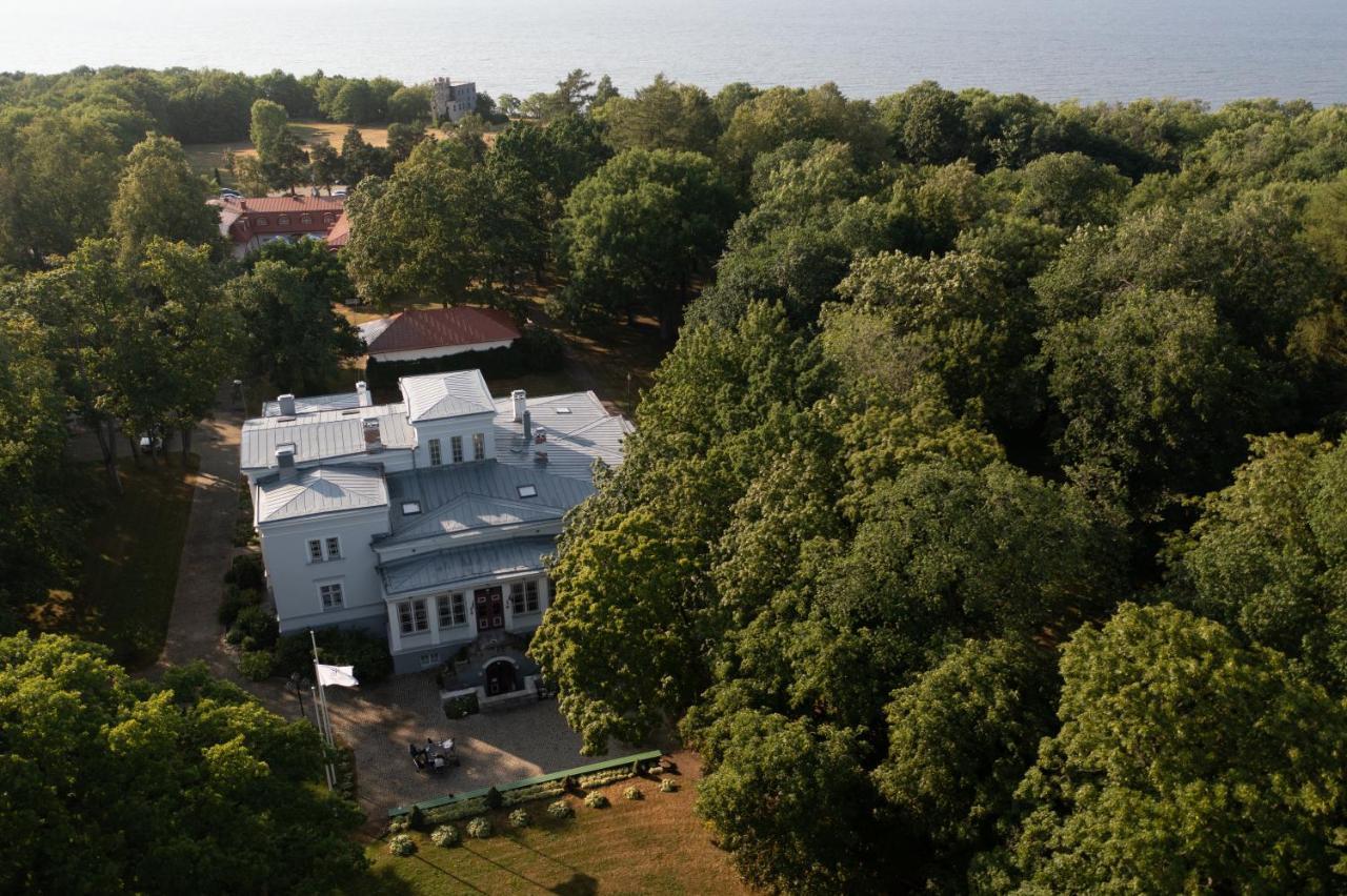 فندق Saka Manor المظهر الخارجي الصورة